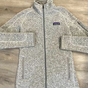 Patagonia full zip women’s sweater